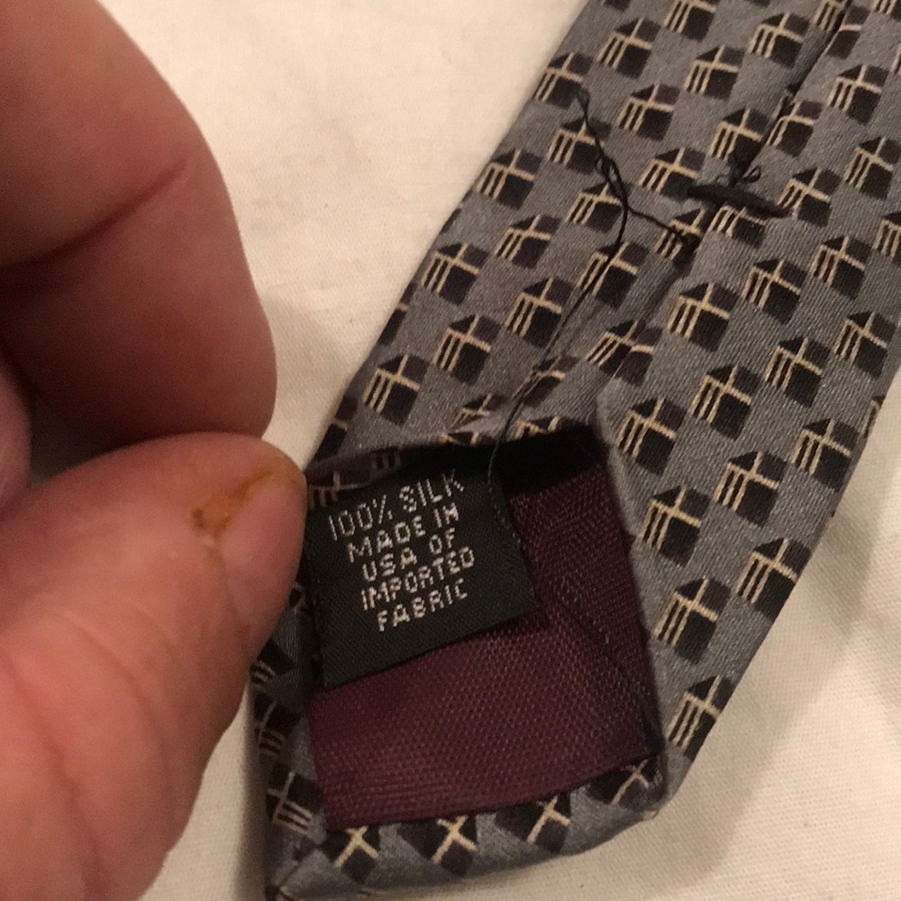Men’s tie - Picture 3 of 4